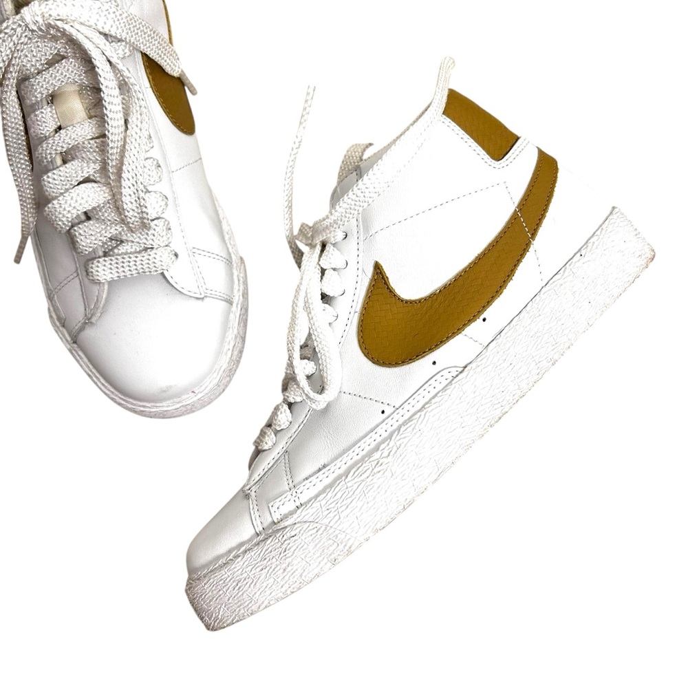 Nike Womens Blazer High SZ8
